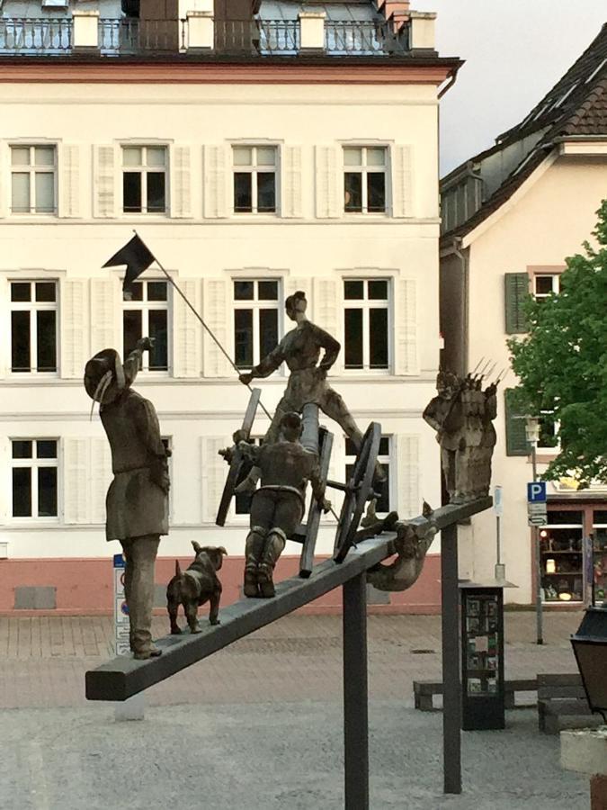 Appartment Chupferschmied - Wohlfuehlen Im Altstadtambiente Schopfheim Eksteriør billede